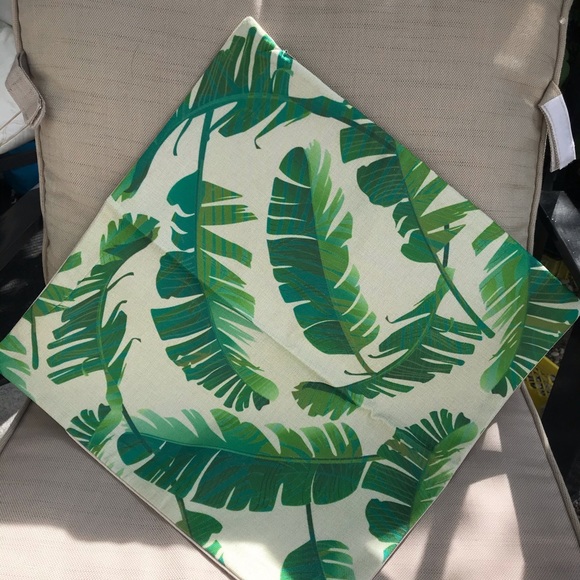 Cushion covers (indoors and outdoors) - Picture 4 of 6